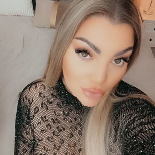 Model - Lady.crisa bigboobs