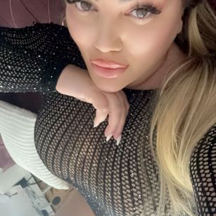 Model - Lady.crisa roleplay