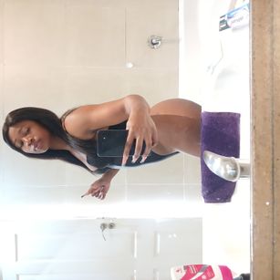 Model - SexyZar dance