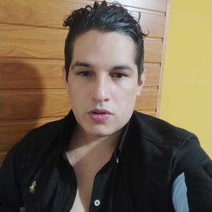 Model - adam fingers