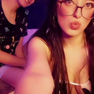 Model - Jodie and Andy deeptroath