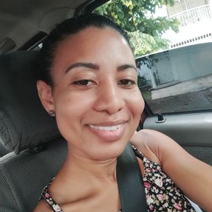 Model - LorenzaDuraznos Sencilla