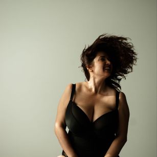 Model - Kandy bigtits