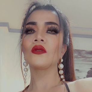 Model - wonderfulVANESSA queen