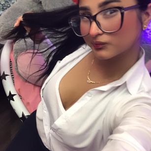 Model - Nyky Cash 18