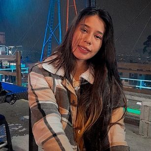 Model - lissa petite teen