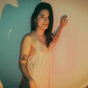 Model - Kylla Walls squirt