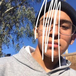 Model - icyg24 intelectual