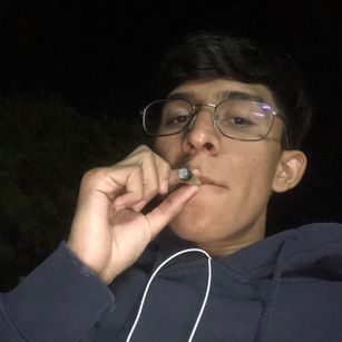 Model - icyg24 buenagente