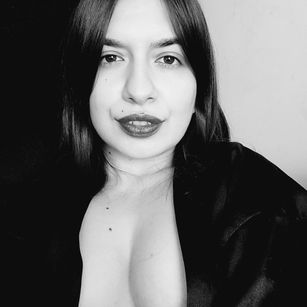 Model - YourGoddessM femdom