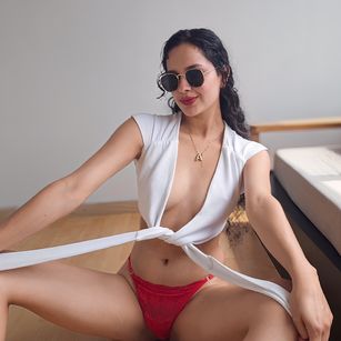 Model - Alaska Blue teen