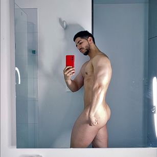 Model - David Wolf flex