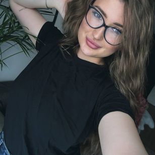 Model - Anastasia dirtytalk