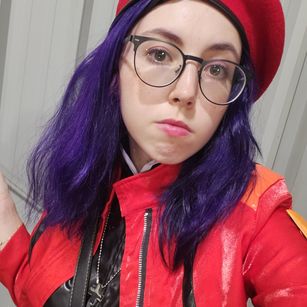 Model - Holly goddess