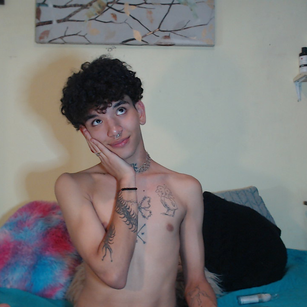 Model - Honny-damian CUM