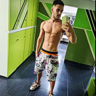 Model - BurningChadX beard