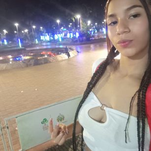 Model - tendersexynaughty cum