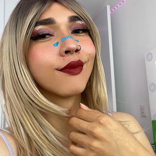 Model - Sofi elf queen domination