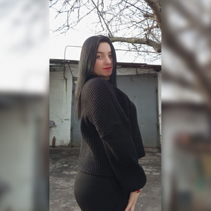 Model - Brunette LetsTalk