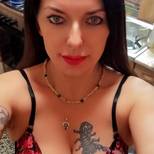 Model - GoddessBianca boobs