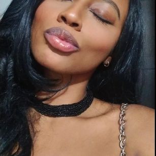 Model - Briana honest