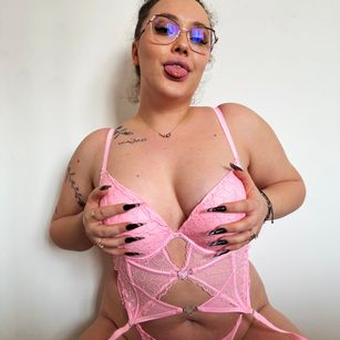 Model - Jasmina bratty