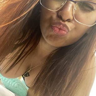 Model - alana bigass