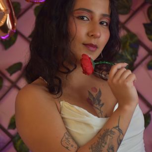 Model - VioletaFosterr latina