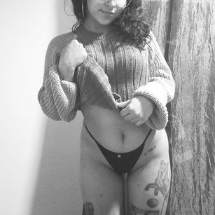 Model - VioletaFosterr cum