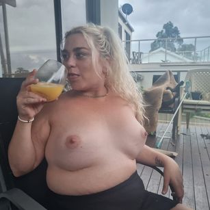 Model - Bella BellaT