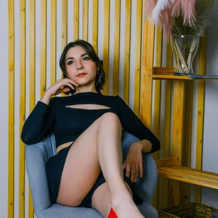 Model - LilieSweet bigboobs