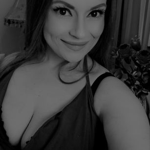 Model - TanyaJade masturbation