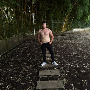 Model - tom disick sexy