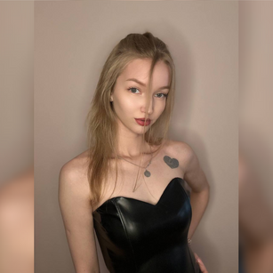 Model - LadyMi Tenderness