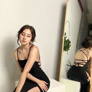 Model - Katty Swoon feet