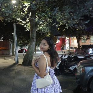 Model - MeganSophia latina