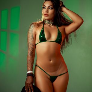 Model - BigPussy69 ass