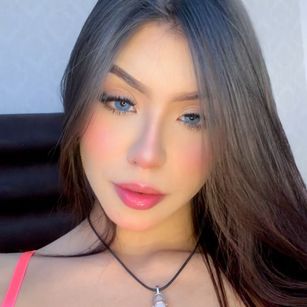 Model - KeilyFerrer joi