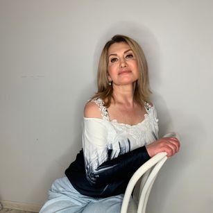 Model - Isabella mature