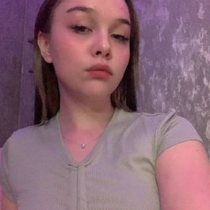 Model - Anna Shiotta fastresponse