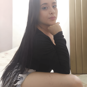 Model - Melissa Adams dp