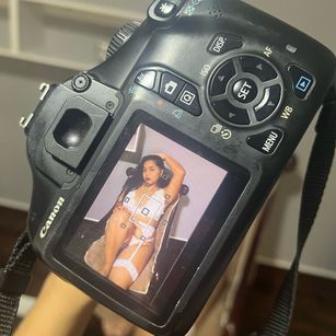 Model - MeganSophia cei