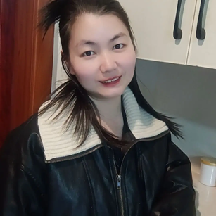 Model - Janetqiao6 Fluffycat