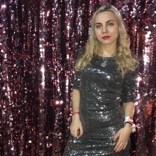 Model - QeenEliza sexy