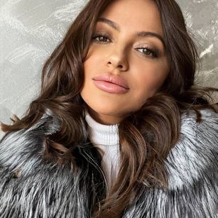 Model - AlisiaMilf Milf