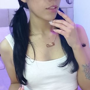 Model - Kimmy Kim ass