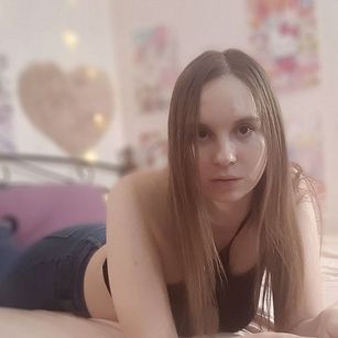 Model - LikaMilas dildo