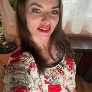 Model - GoddessBianca sexy