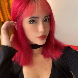 Model - Priscila Lin french