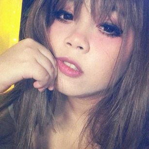 Model - Miylandraa oilshow